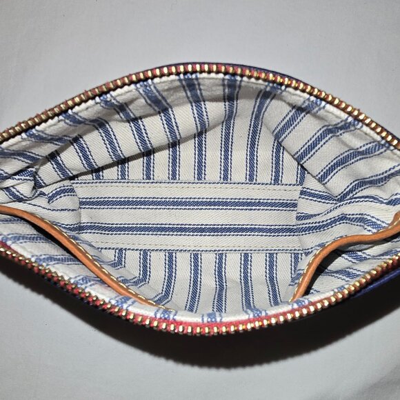 Dooney & Bourke Wayfarer Navy Blue Nylon Zip Cosmetic Bag / Coin Pouch FLAWLESS - Picture 8 of 10